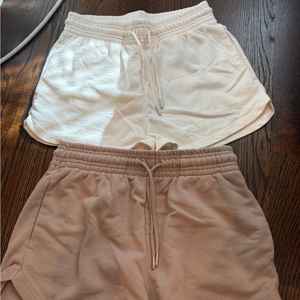 H&M women’s causal shorts